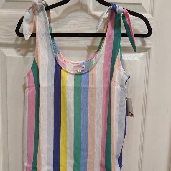 SO Women's Tie Shoulder Tank Top Size Medium - New - Picture 3 of 6